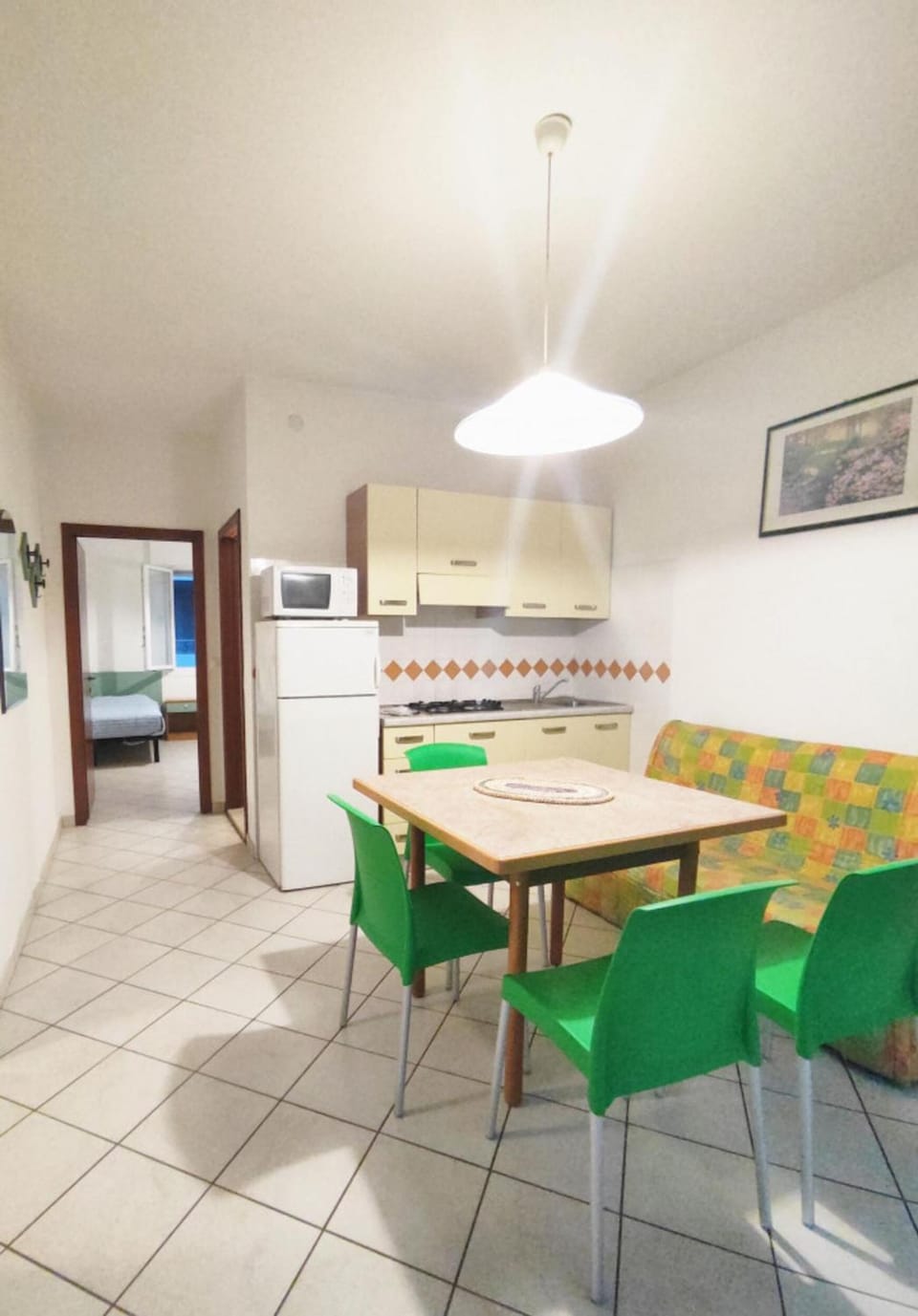 Dining area, kitchen