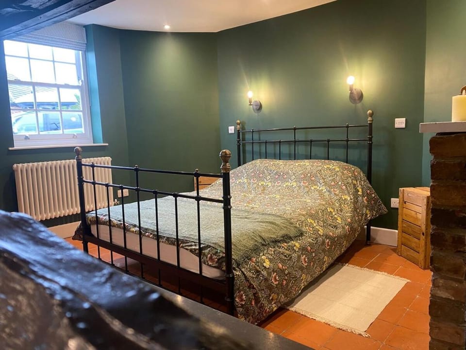 The Old King Bill Apartment in South Cambridgeshire District