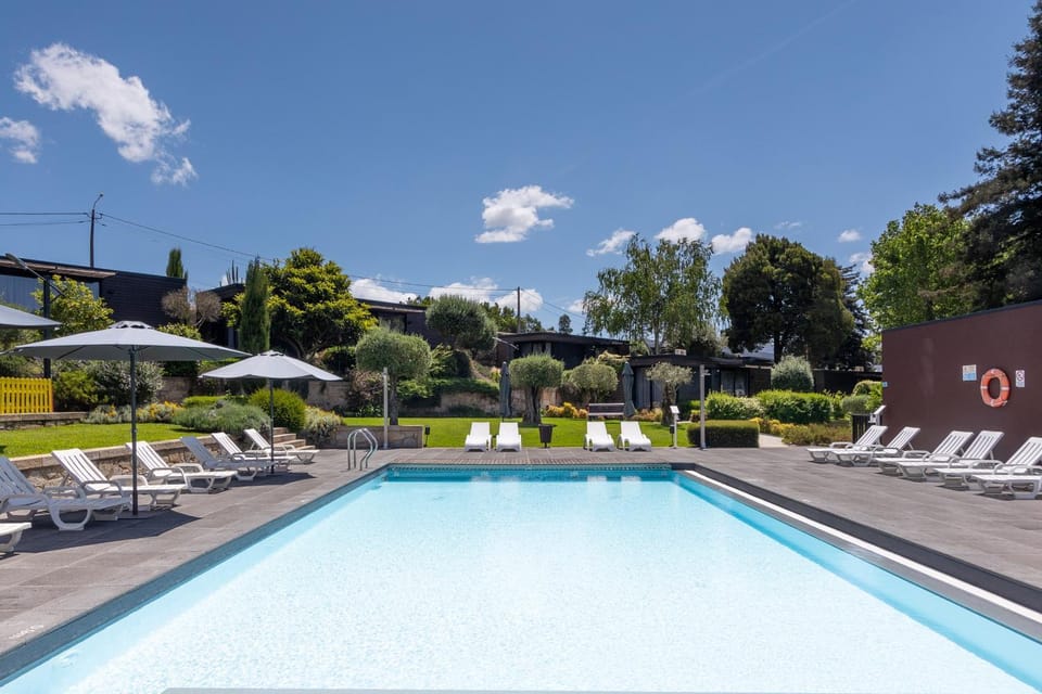 Garden, Swimming pool