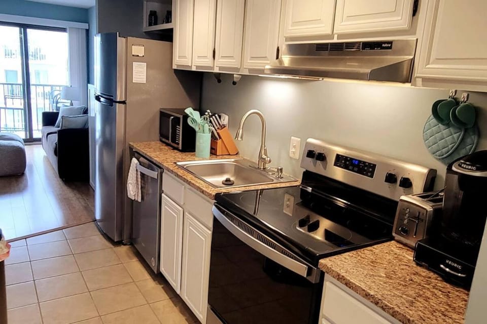 Boardwalk Condo with Ocean View Balcony & Pool Apartment in Ocean City