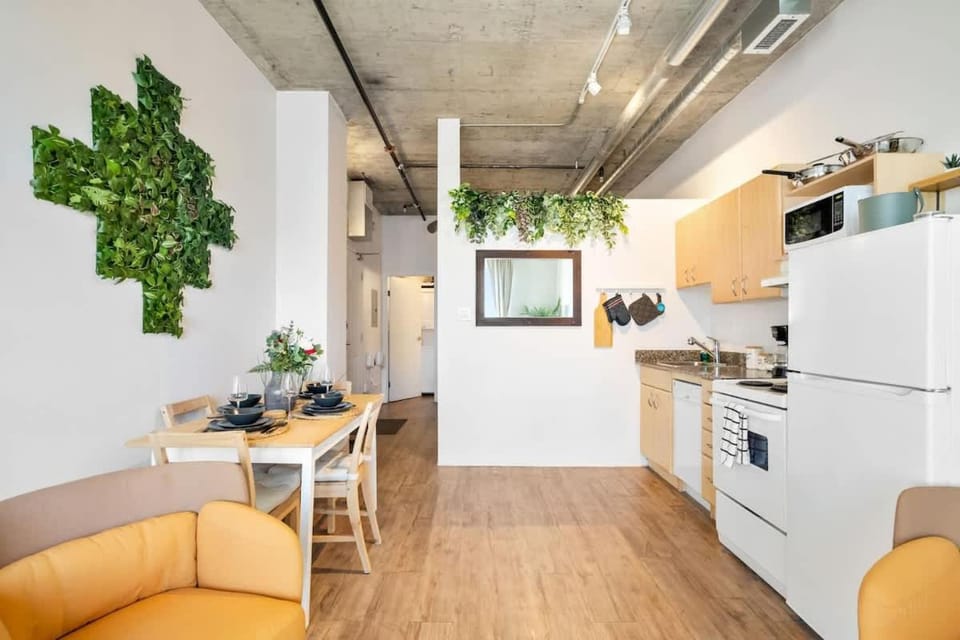 Eminence Sleek Studio City View House in Edmonton