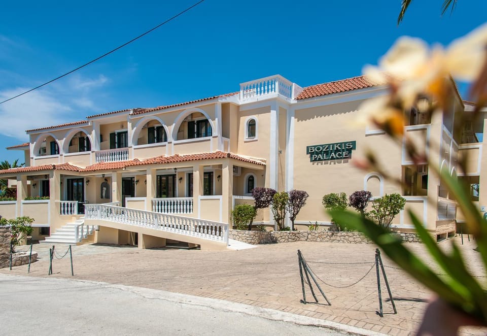 Bozikis Palace Hotel Hotel in Peloponnese, Western Greece and the Ionian