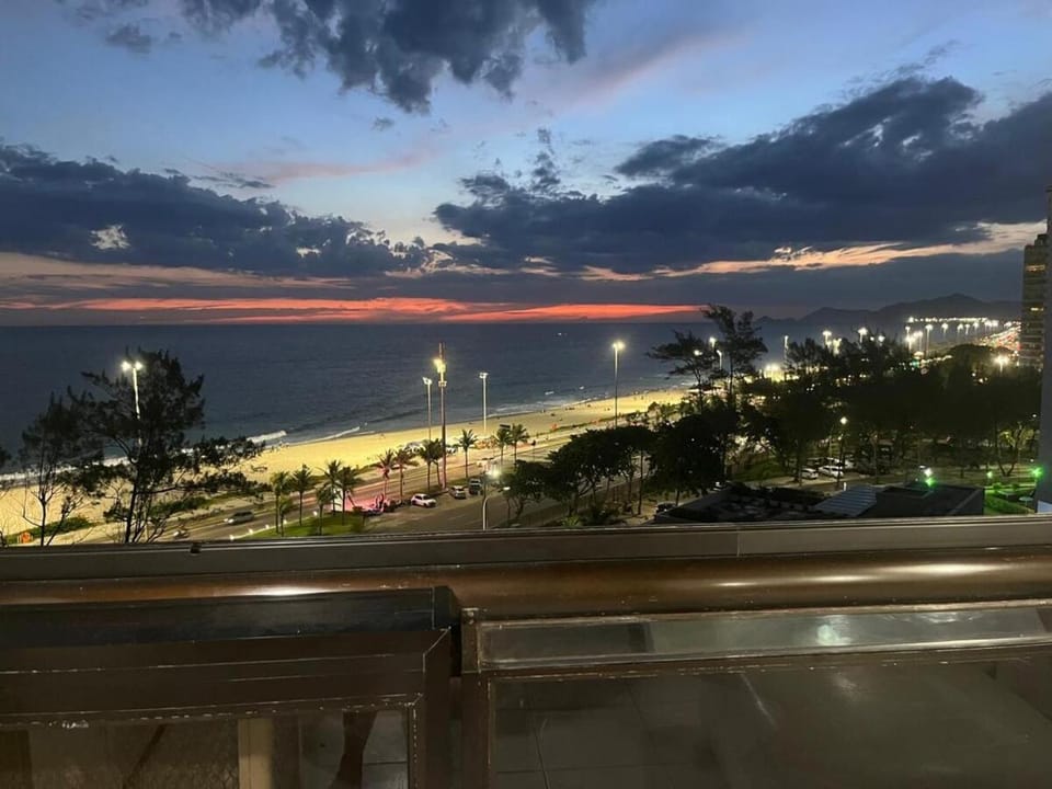 Top 30 - Apartamento em frente a praia da Barra Apartment in Rio de Janeiro