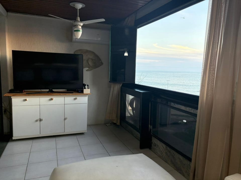 Top 30 - Apartamento em frente a praia da Barra Apartment in Rio de Janeiro