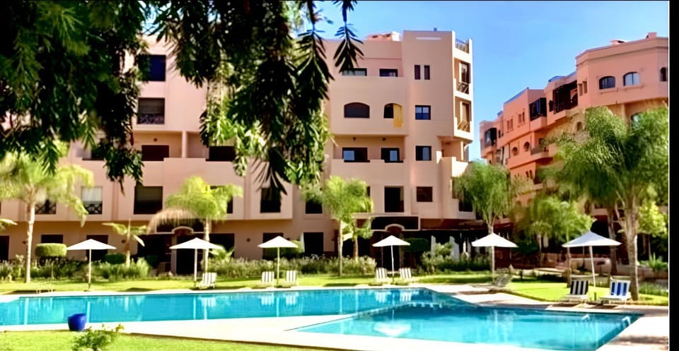 Garden, Swimming pool