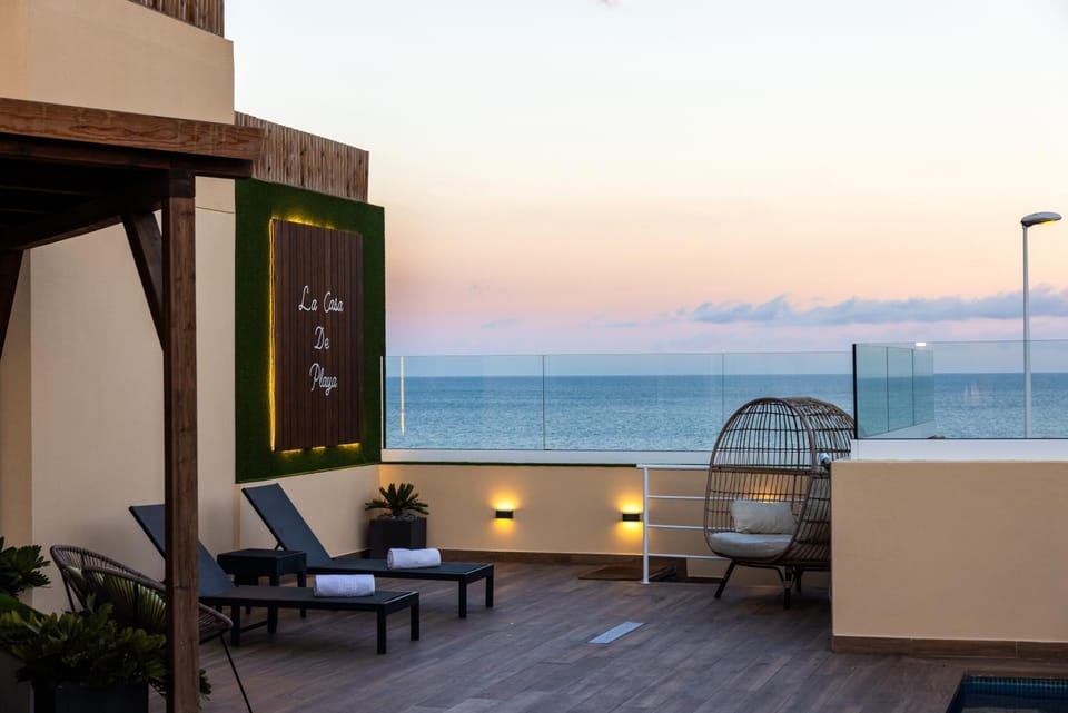 Natural landscape, View (from property/room), Balcony/Terrace, Sea view, sunbed