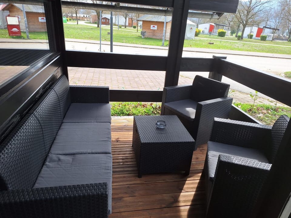 Patio, Balcony/Terrace