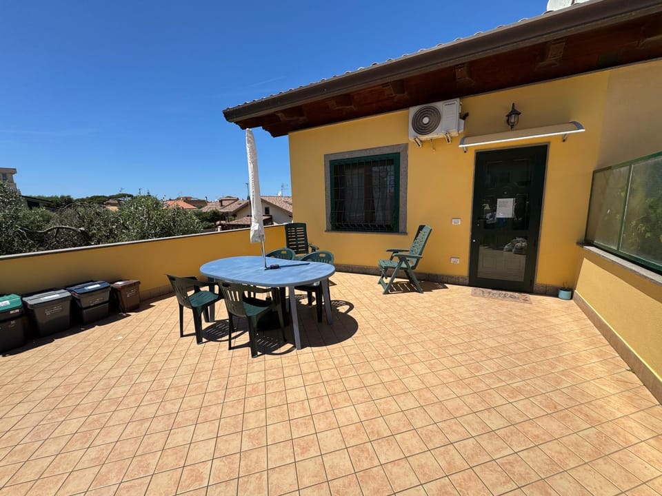 Morning Glory House in Lazio