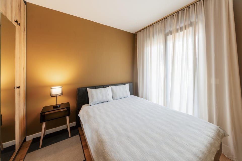 Bed, Photo of the whole room, Bedroom, flat iron