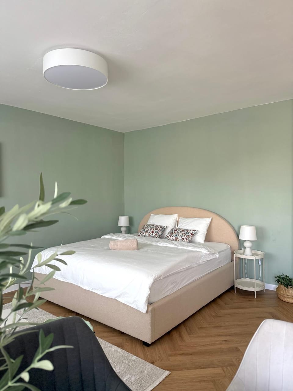Bed, Bedroom