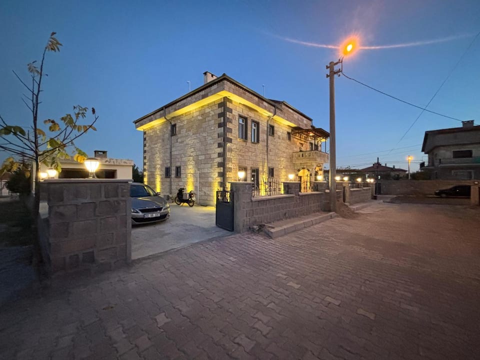 Property building, Night, Neighbourhood, Parking