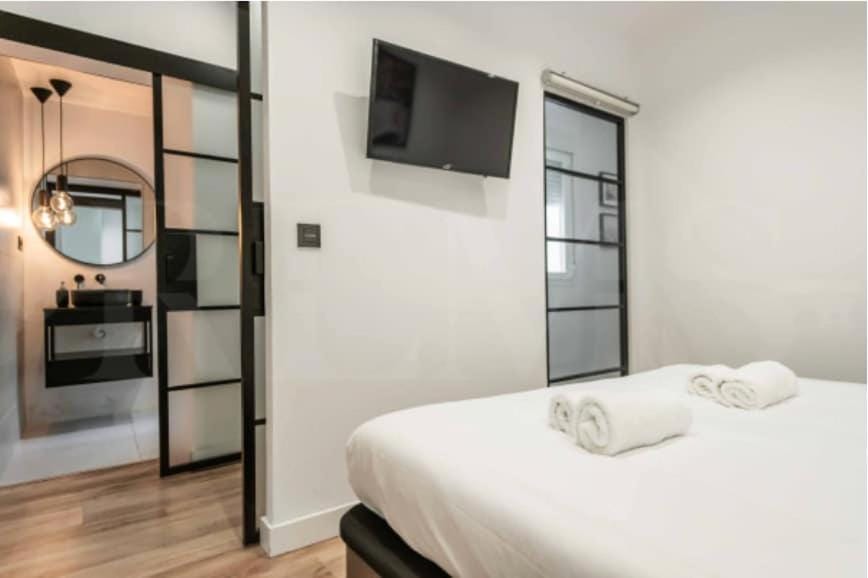 Apartment in center of Malaga with interior patio Apartment in Malaga