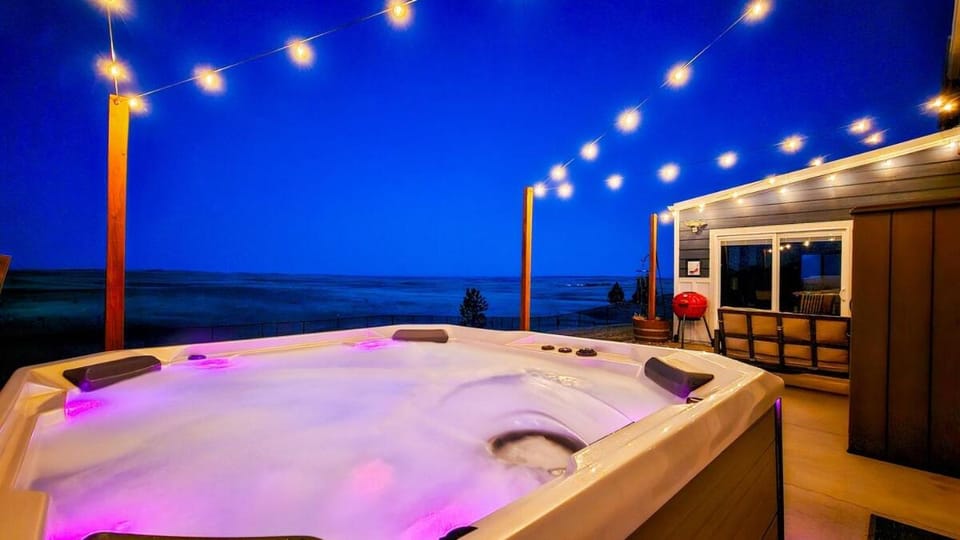 Natural landscape, Hot Tub