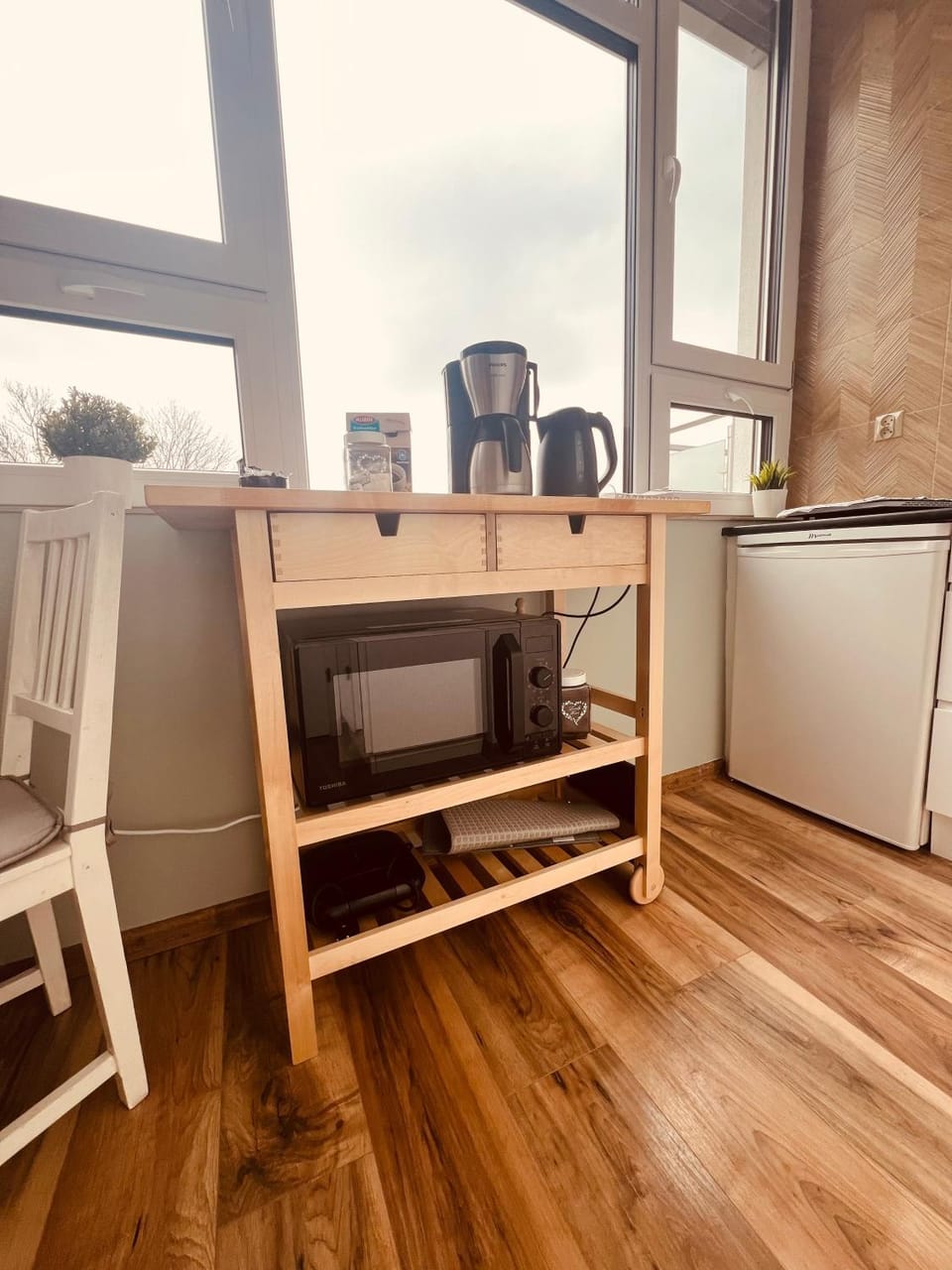 Coffee/tea facilities, Kitchen or kitchenette, oven, toaster