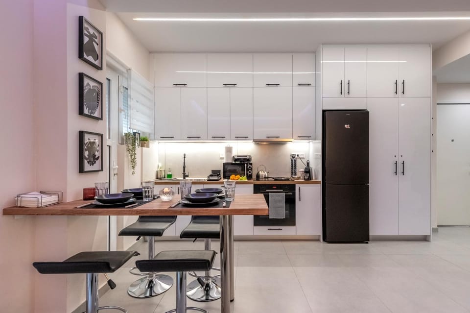 Modern Stay in Athens Center Apartment in Athens