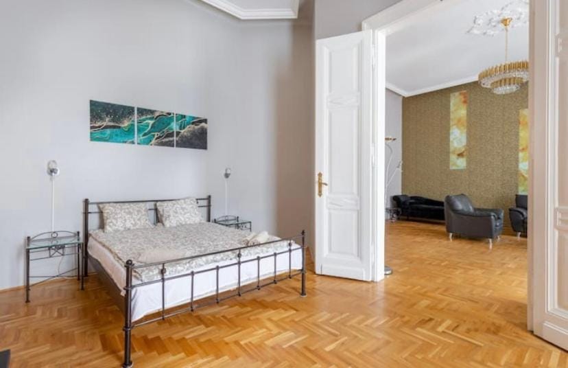 Mosaic Manor Apartment Apartment in Budapest