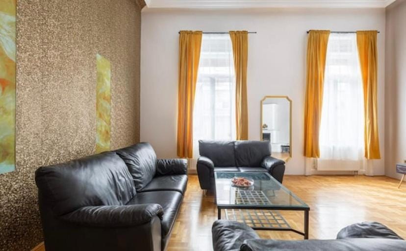 Mosaic Manor Apartment Apartment in Budapest