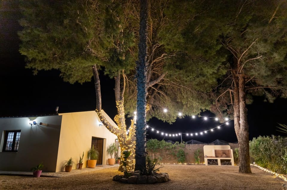 BBQ facilities, Garden