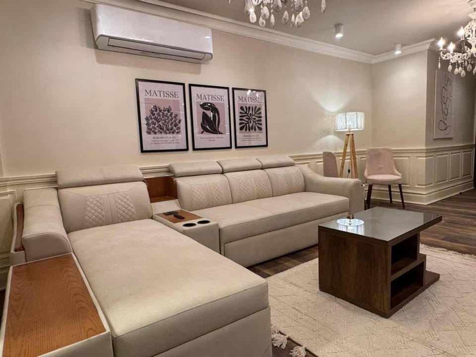 Apartment For Rent Madenty Apartment in New Cairo City