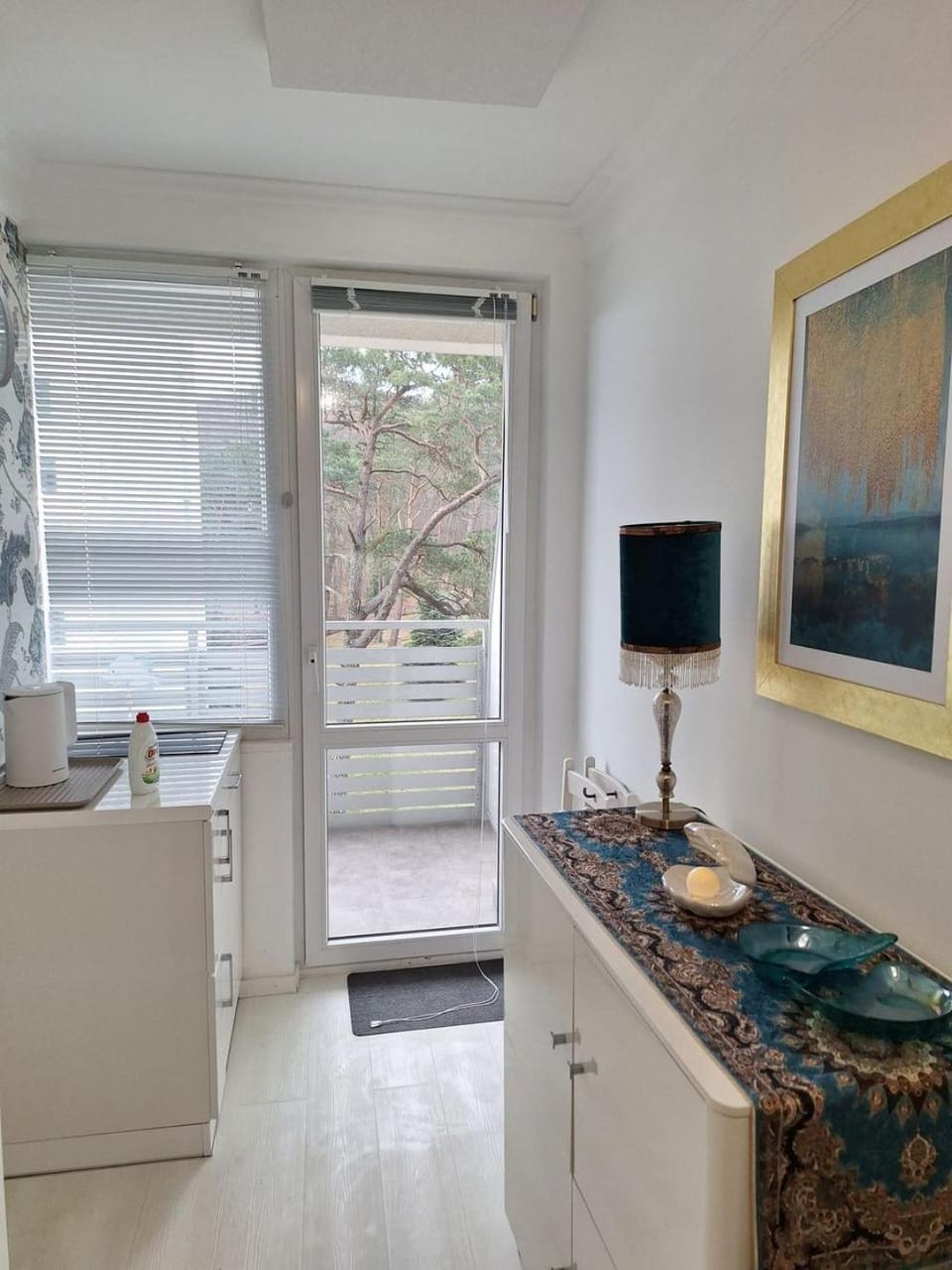 TV and multimedia, Kitchen or kitchenette, Dining area