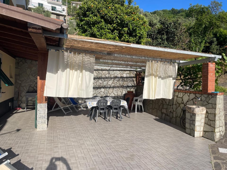 Casa L'uliveto Apartment in Liguria