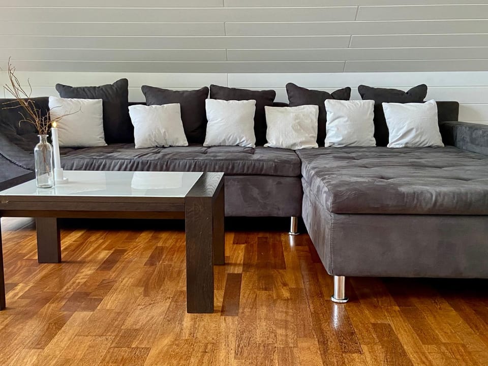 Bed, Living room, Seating area