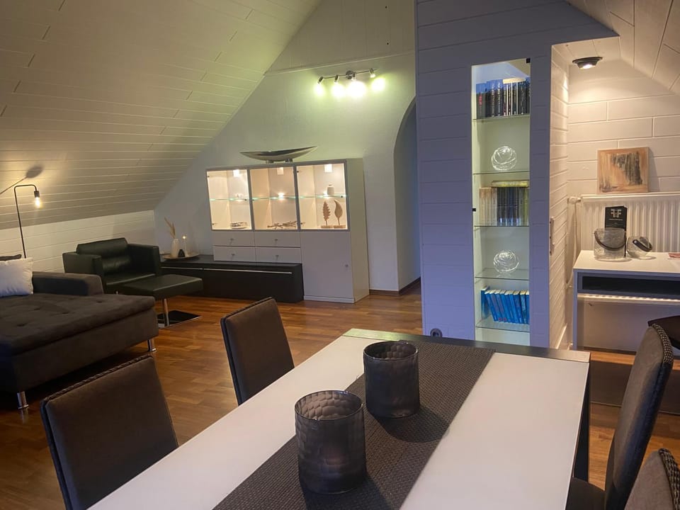 Living room, Seating area, Dining area