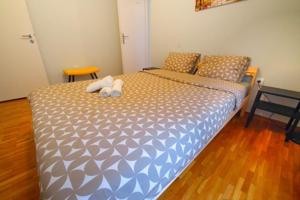 Cozy Central Stay Apartment in Athens