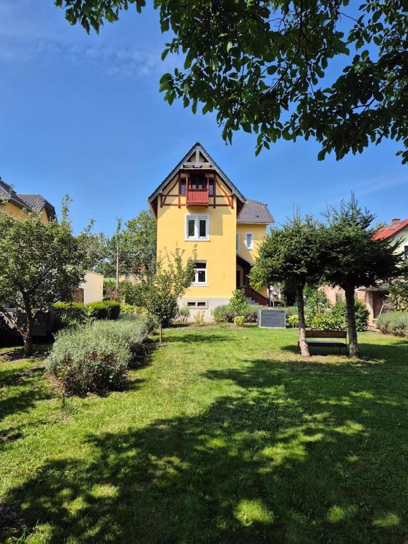 Property building, Spring, Day, Natural landscape, Garden