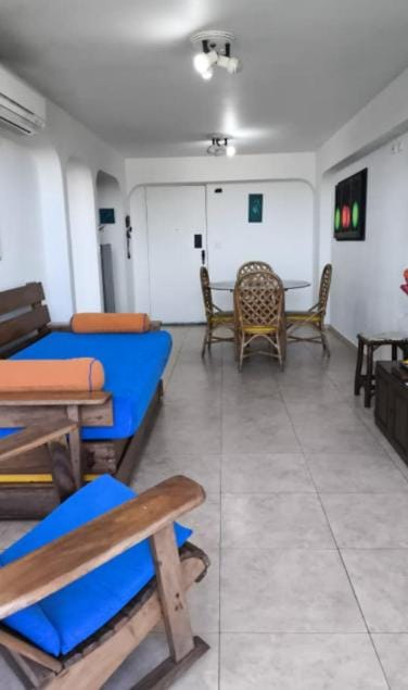 Confortable Apartamento de Playa en Los Corales - La Guaira Apartment in Venezuela