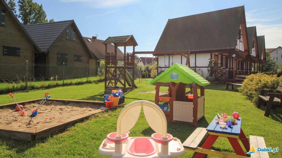 Day, Children play ground