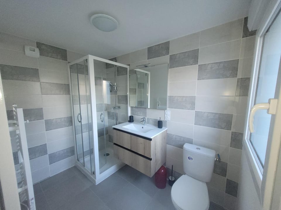 Appartement bord de mer, T4 Apartment in Saint-Nazaire