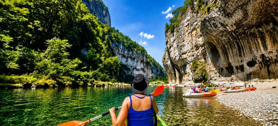Nearby landmark, Spring, Off site, Natural landscape, Activities, Summer, Canoeing