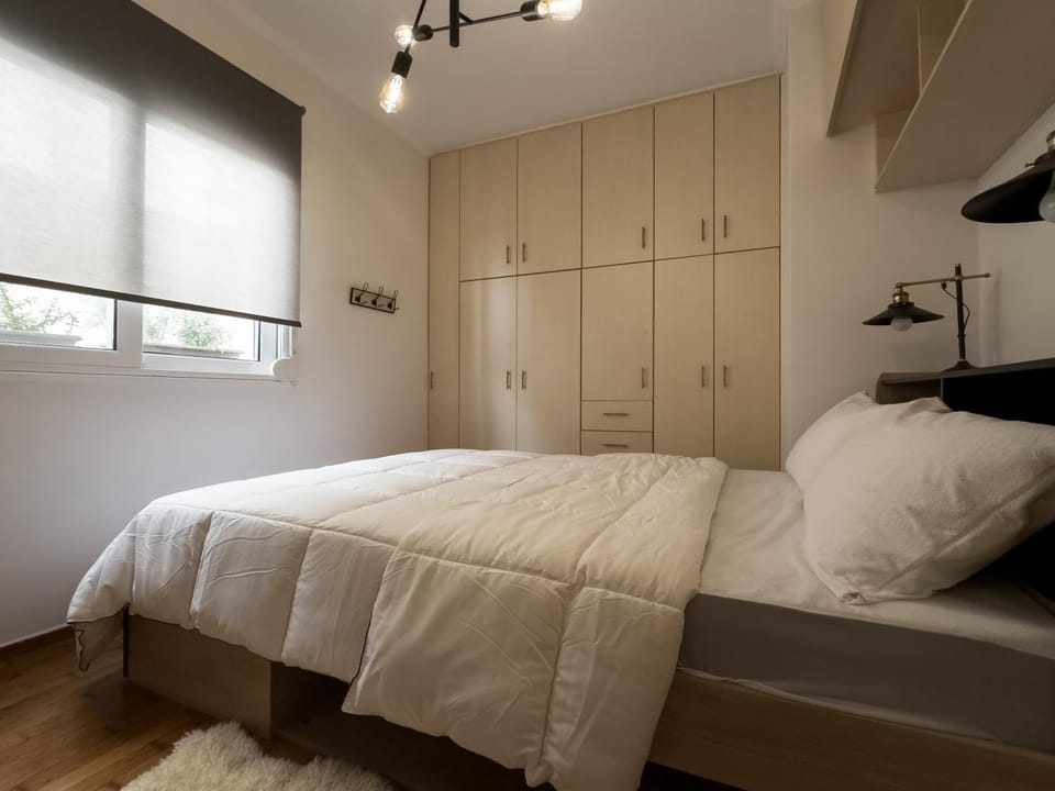 Bed, Photo of the whole room, Bedroom, wardrobe