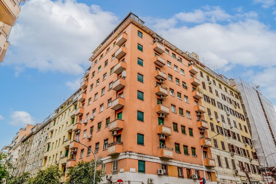 Property building, Street view