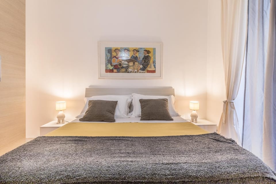 Bed, Bedroom