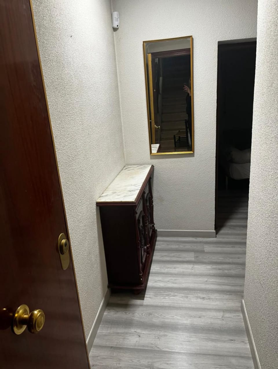 Piso para trabajo VILLAVERDE Apartment in Madrid