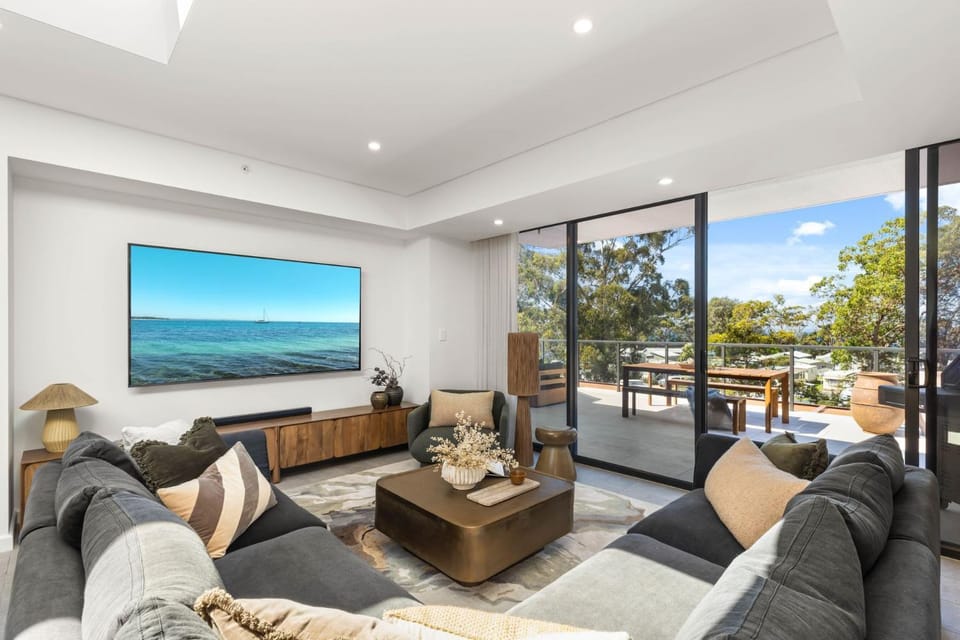 Oceanview Penthouse by Experience Jervis Bay Apartment in Huskisson