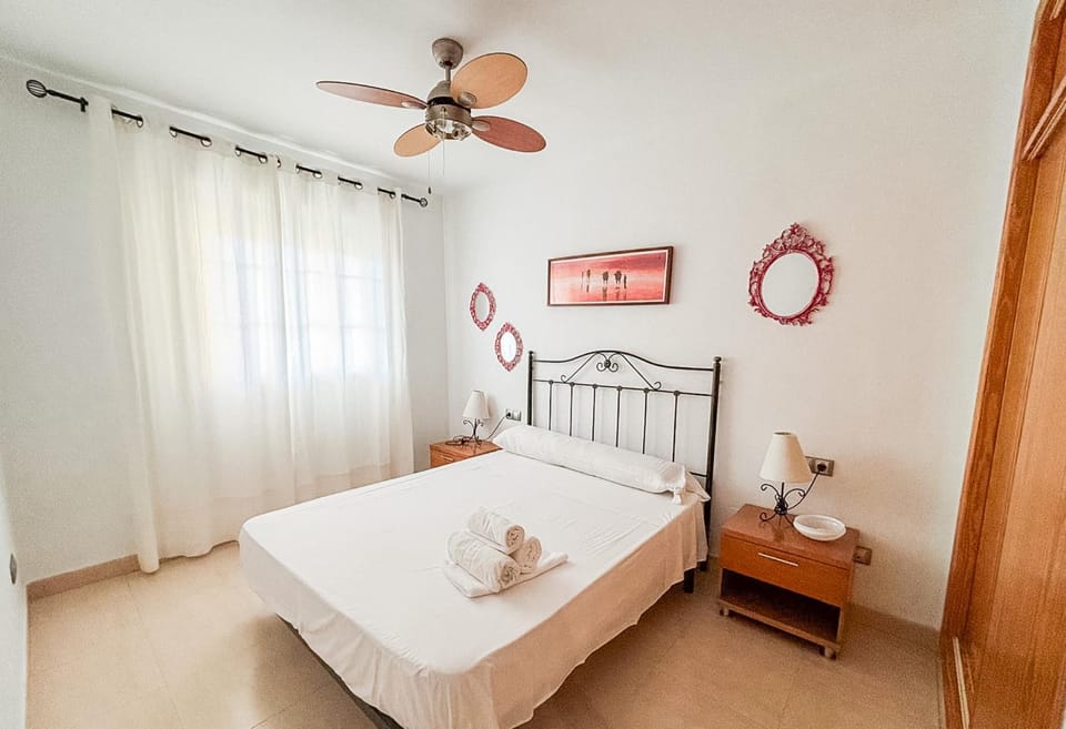 Expoholidays - Parque Salinas Apartment in Roquetas de Mar