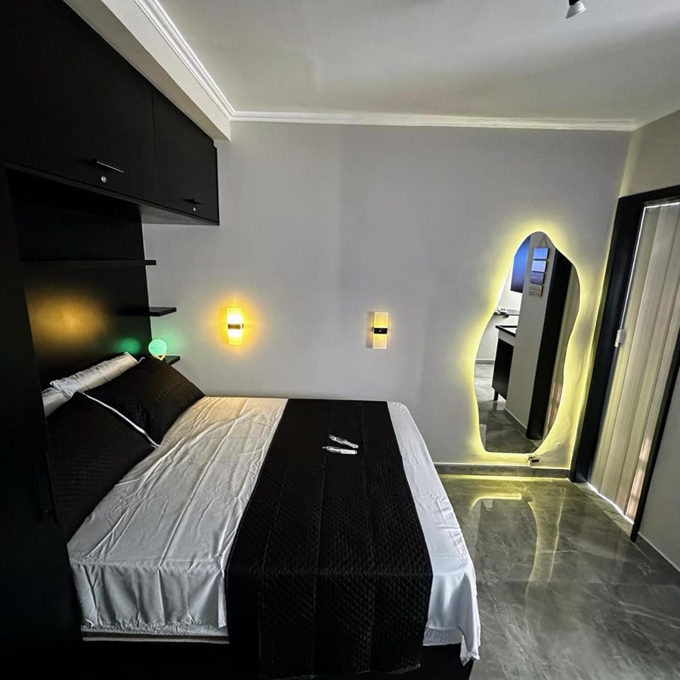 Recreio - Studio Praiano a 5 min de Carro da Praia com Vaga Apartment in Rio de Janeiro