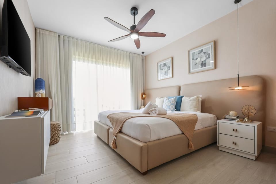 TV and multimedia, Photo of the whole room, Evening entertainment, Bedroom, air conditioner