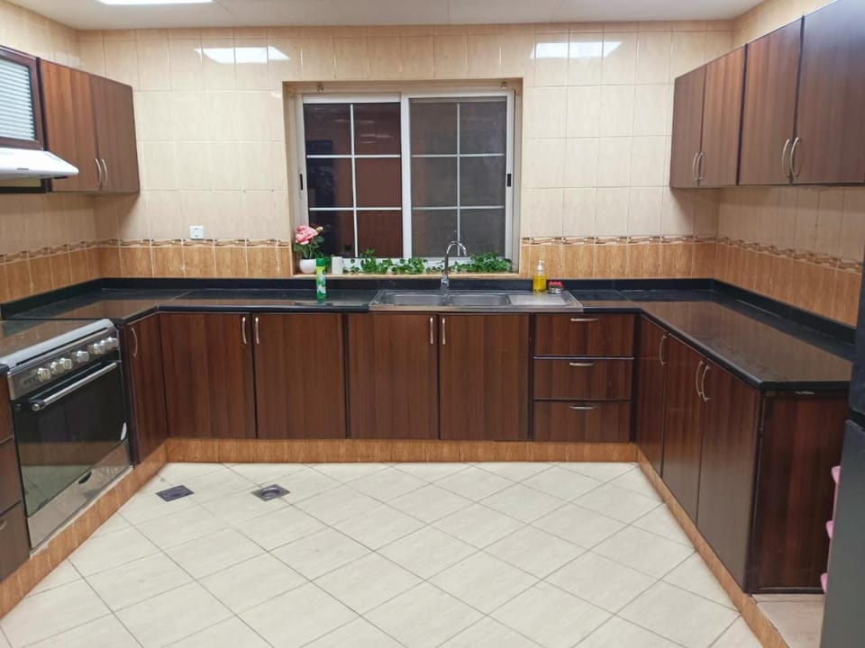 Gorgeous Villa Rooms opposite to Mirdif City Center Vacation rental in Al Sharjah