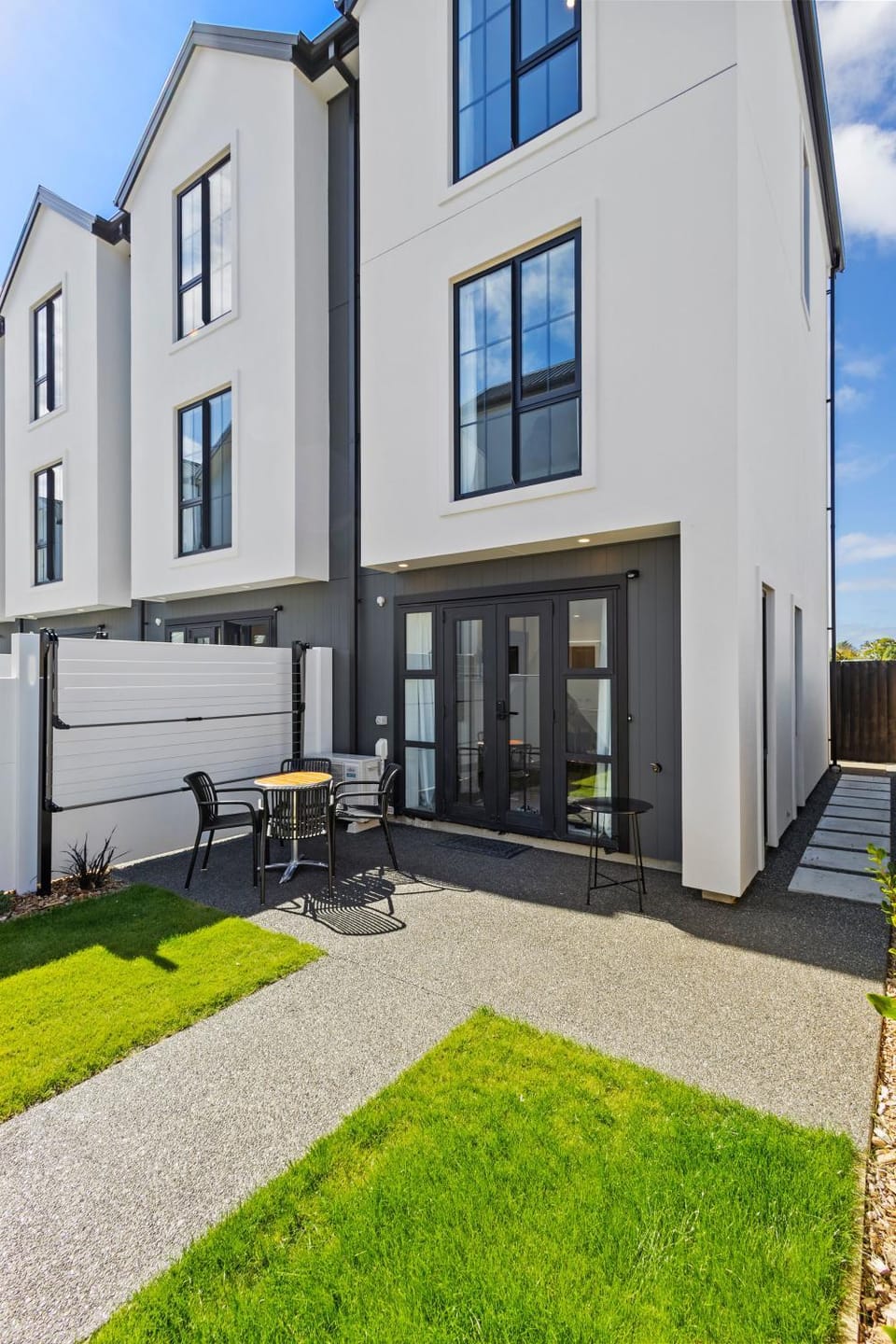 Heart of City, Free Carpark! Walk to Town Hall, Te Pae, Casino, cafes House in Christchurch