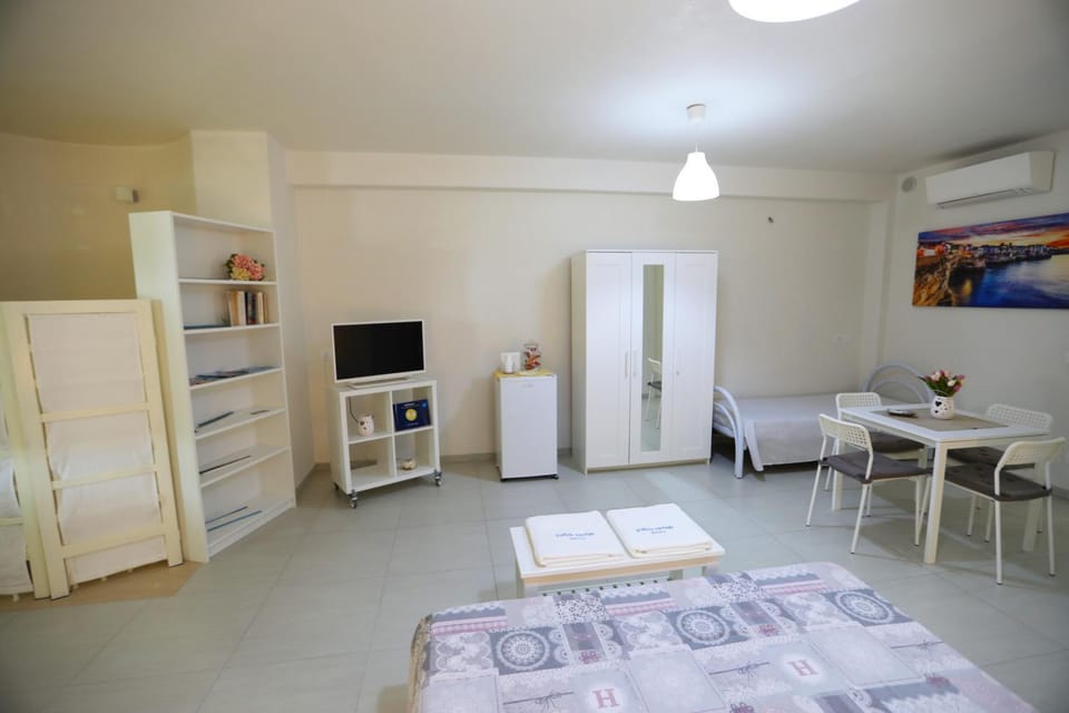 TV and multimedia, Bedroom