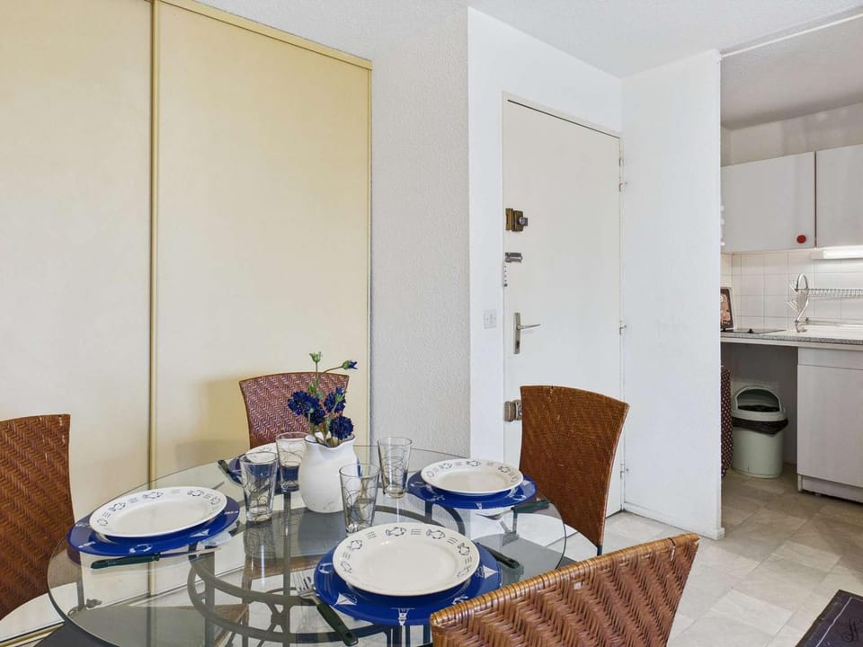 Appartement 2 pièces avec terrasse et parking privé à Marseillan-Plage - FR-1-326-851 Apartment in Marseillan