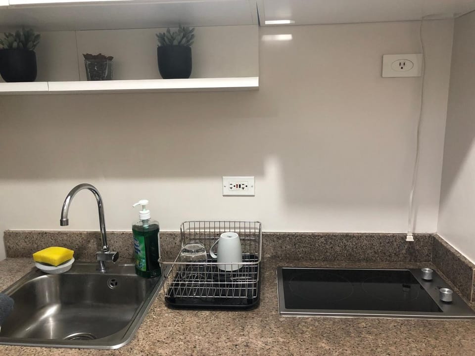 Field Residence Staycation Apartment in Las Pinas