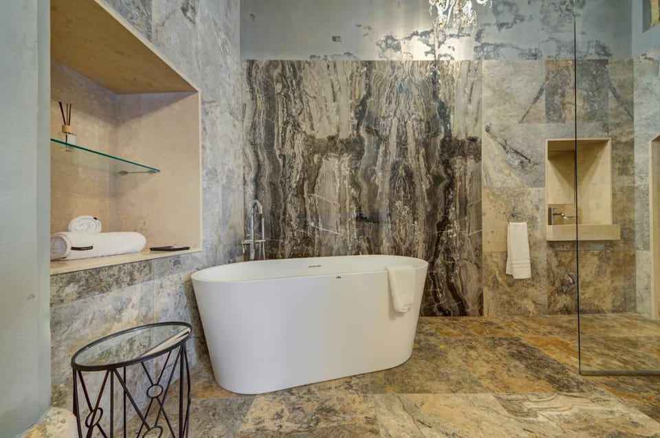 Bathroom, Bath