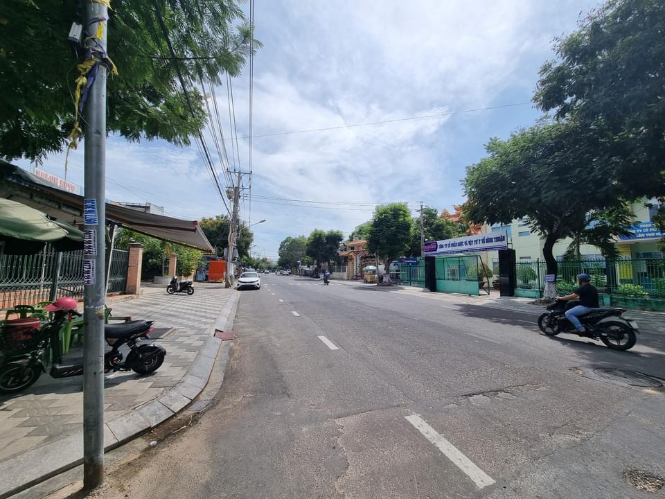 Quiet street view