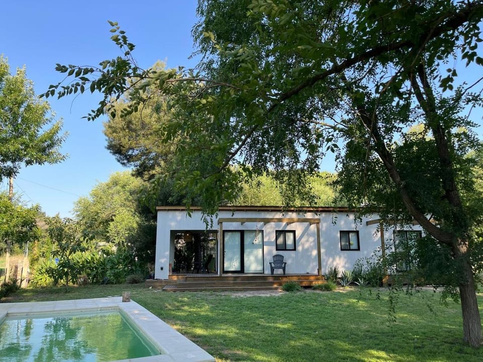 Property building, Spring, Day, Natural landscape, Garden, Garden view, Pool view, Swimming pool
