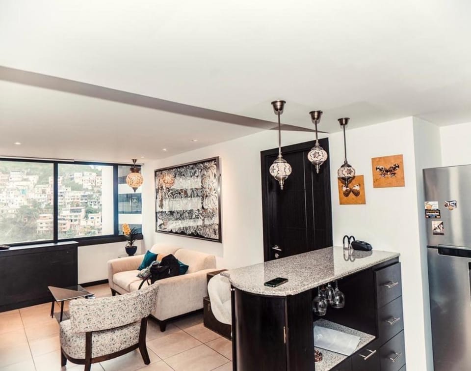 Living room, Dining area
